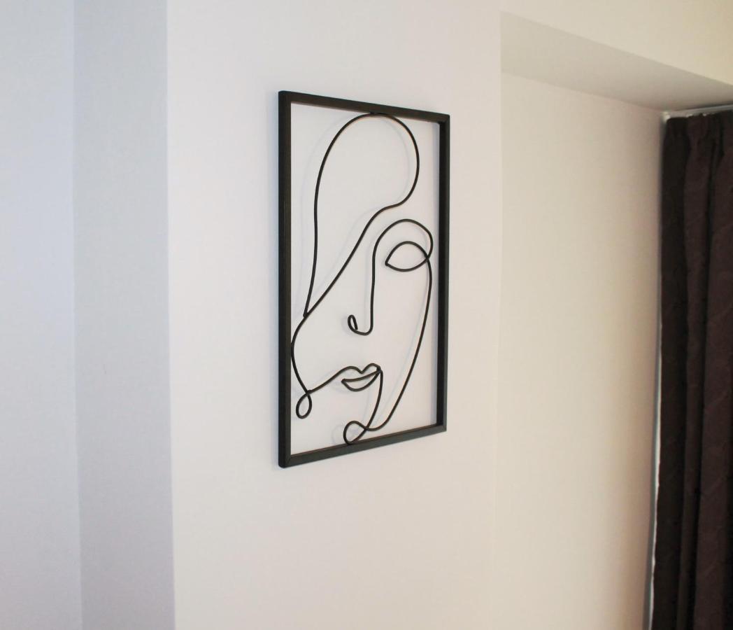 Studio Dristor - Foarte Curat Si Frumos บูคาเรสต์ ภายนอก รูปภาพ