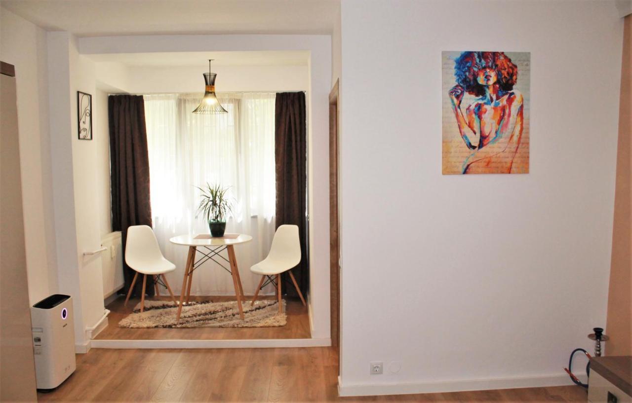 Studio Dristor - Foarte Curat Si Frumos บูคาเรสต์ ภายนอก รูปภาพ